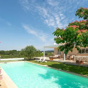  Vakantiehuis Les Terrasses De Cascavelle