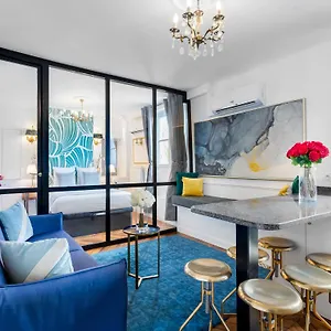 Merveil - Luxury - Champs Elysees - Royale I , Paris France